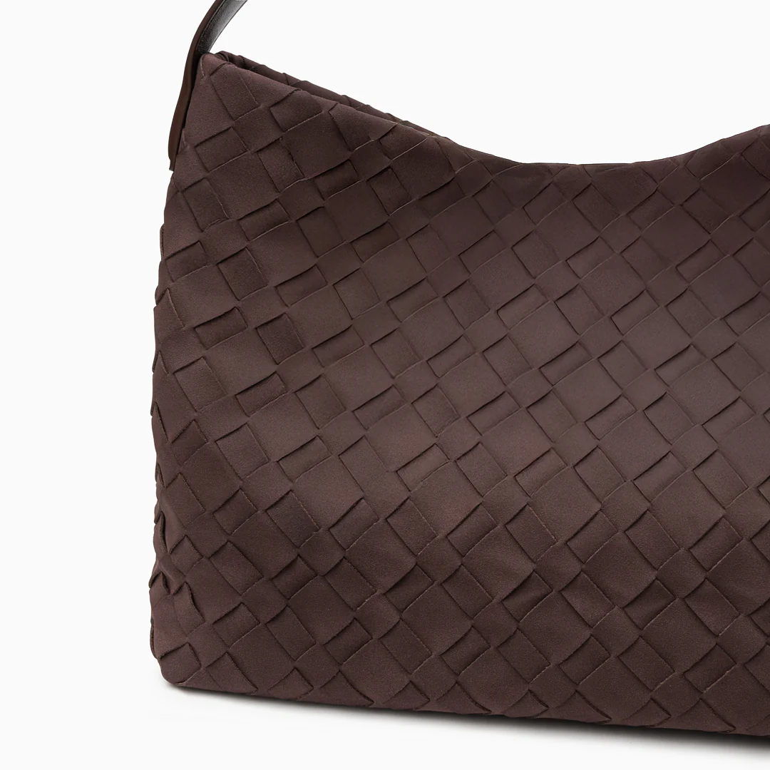 Nola Woven Shoulder Bag - Image 14