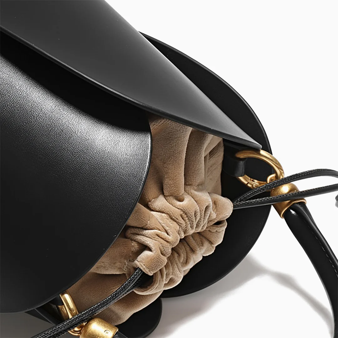Willow Bucket Handbag - Image 16